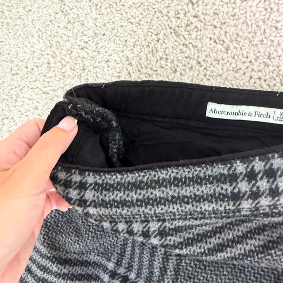 Abercrombie & fitch Gray Plaid faux wrap Women's Skirt - Picture 3 of 6